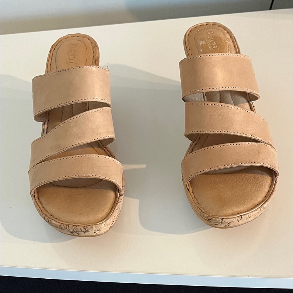 Born Tan Leather Wedge Sandals Size 11 M